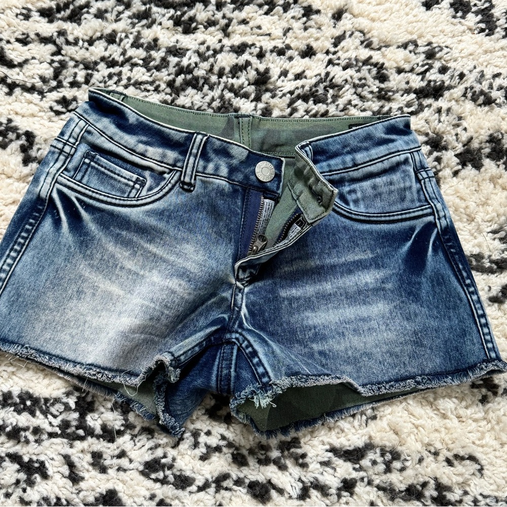 Reversible Size 3 Flipside Shorts
